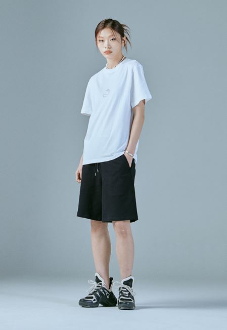 LE SSERAFIM SHORT SLEEVE T-SHIRT (WHITE) SMALL
