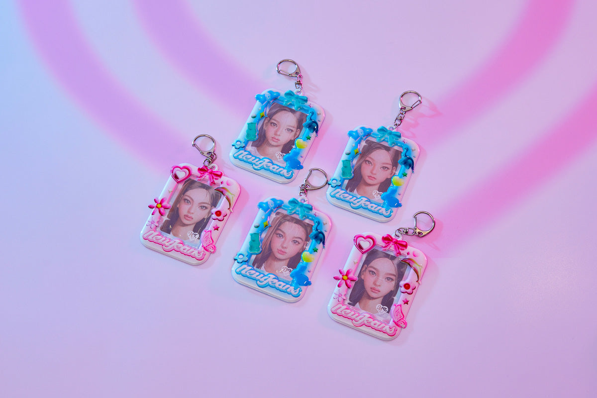 NEWJEANS GET UP PHOTO CARD HOLDER KEYRING (HYEIN)